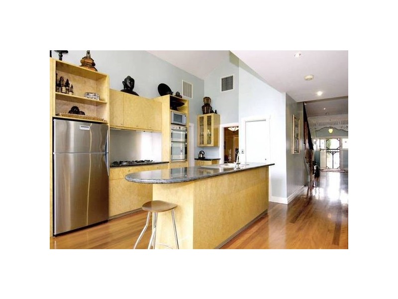 St Kilda VIC 3182
