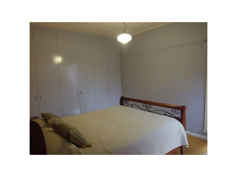 1 Cleghorn Avenue, Altona North VIC 3025