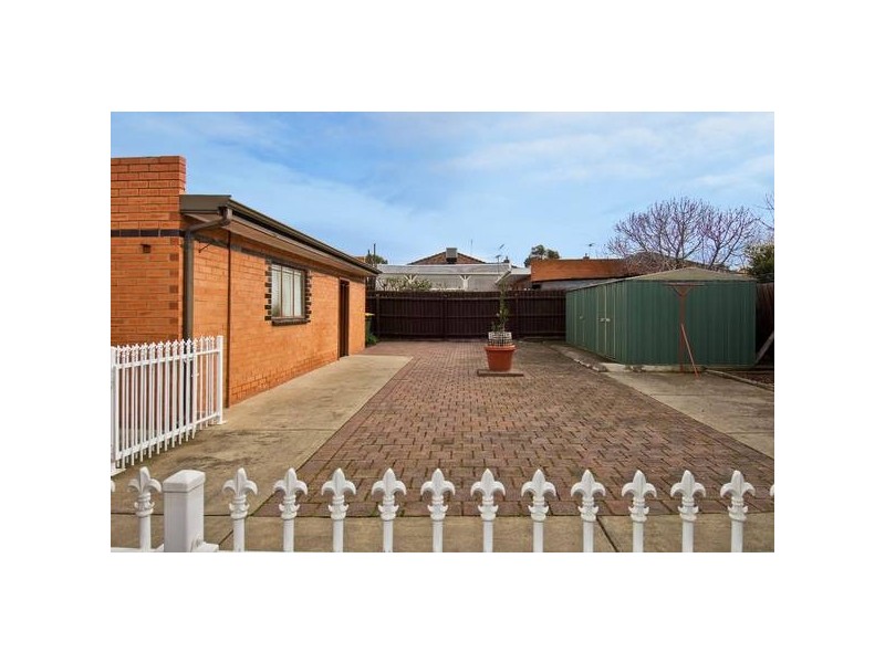 51 First Avenue, Altona North VIC 3025