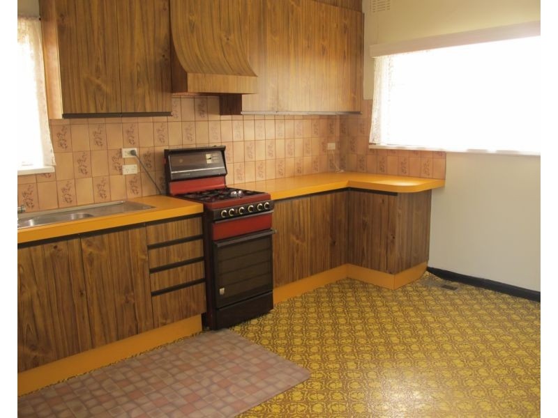 39 Clematis Avenue, Altona North VIC 3025