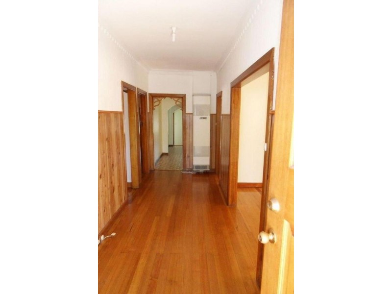 41 Gordon Street, Newport VIC 3015