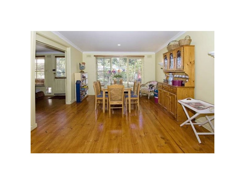 9 Revo Street, Newport VIC 3015
