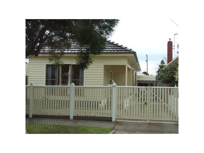 34 Salisbury St, Newport VIC 3015