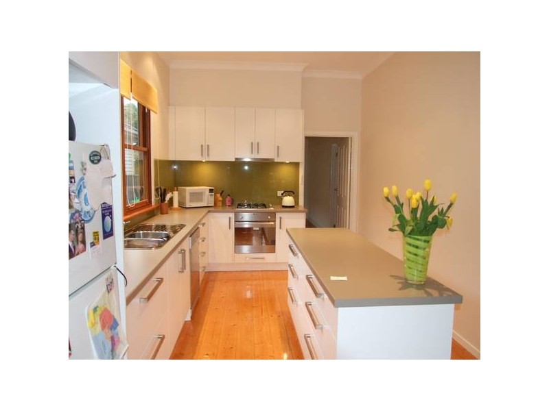 34 Salisbury St, Newport VIC 3015