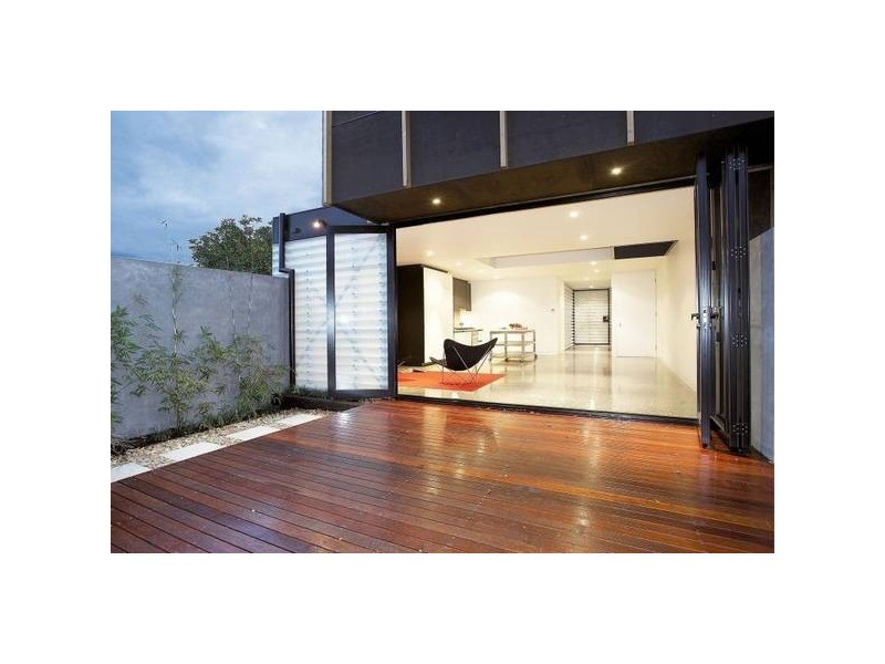 18 Steele Street, Newport VIC 3015