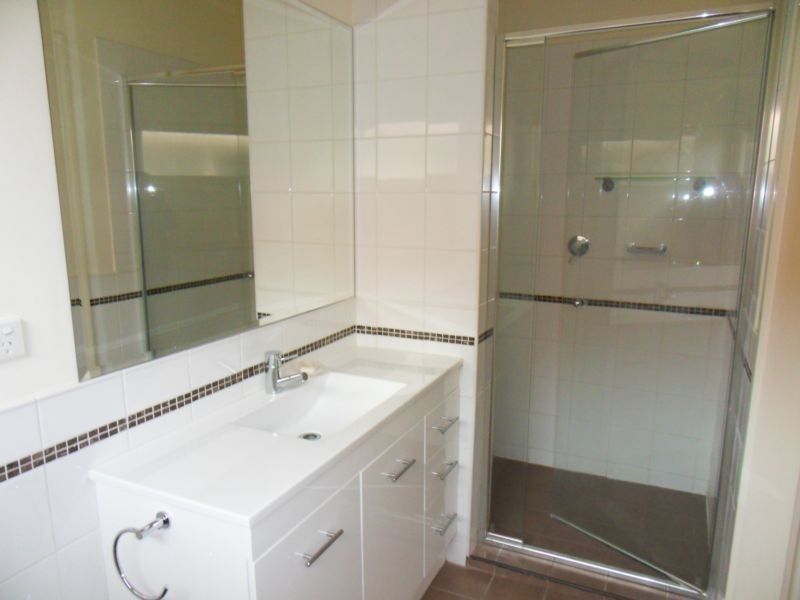 15 Home Road, Newport VIC 3015