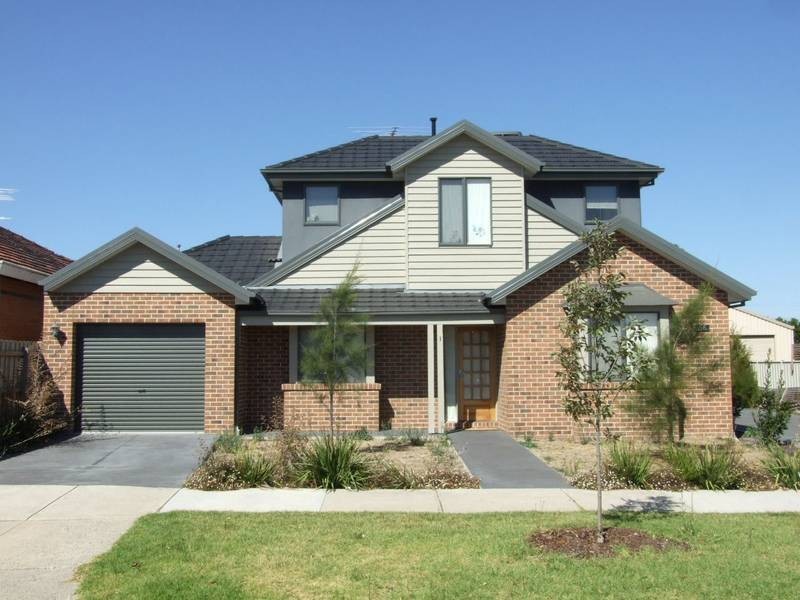1/56 Blenheim Road, Newport VIC 3015