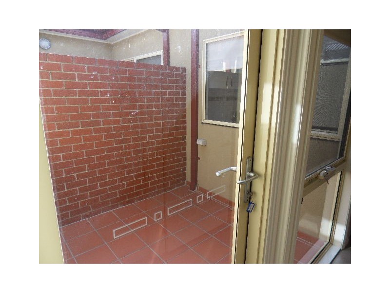 73A Vernon Street, Spotswood VIC 3015