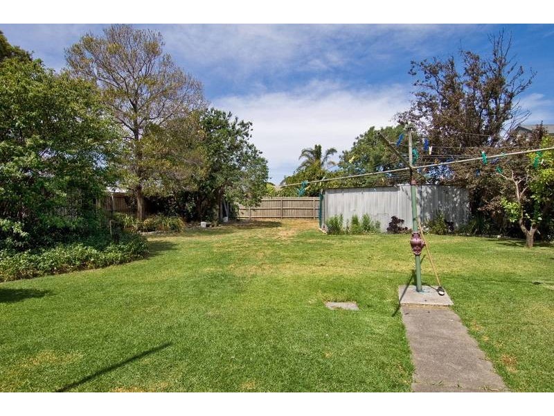 10 Laurie Street, Newport VIC 3015