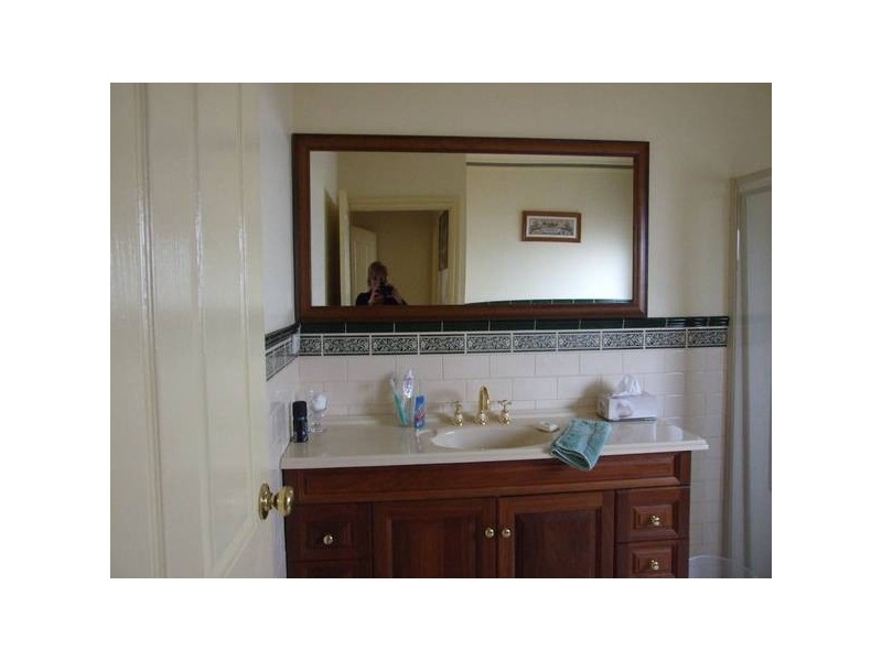 49 Schutt Street, Newport VIC 3015