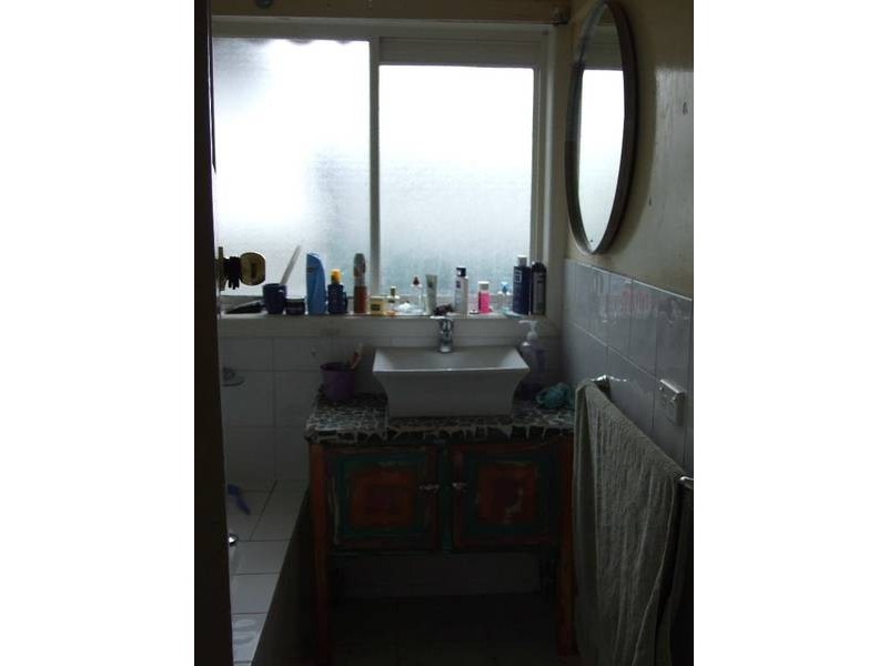 143 Blackshaws Road, Newport VIC 3015