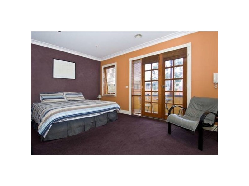 91 John liston Drive, Newport VIC 3015