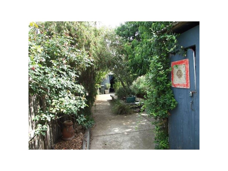 1/87 Hudsons Road, Spotswood VIC 3015