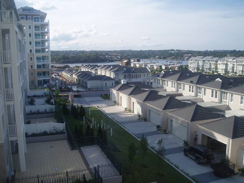 36/68 Village Drive, Breakfast Point NSW 2137