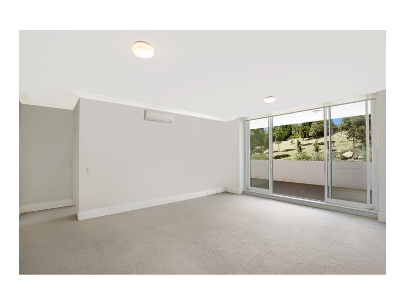 209/15-17 Peninsula Drive, Breakfast Point NSW 2137