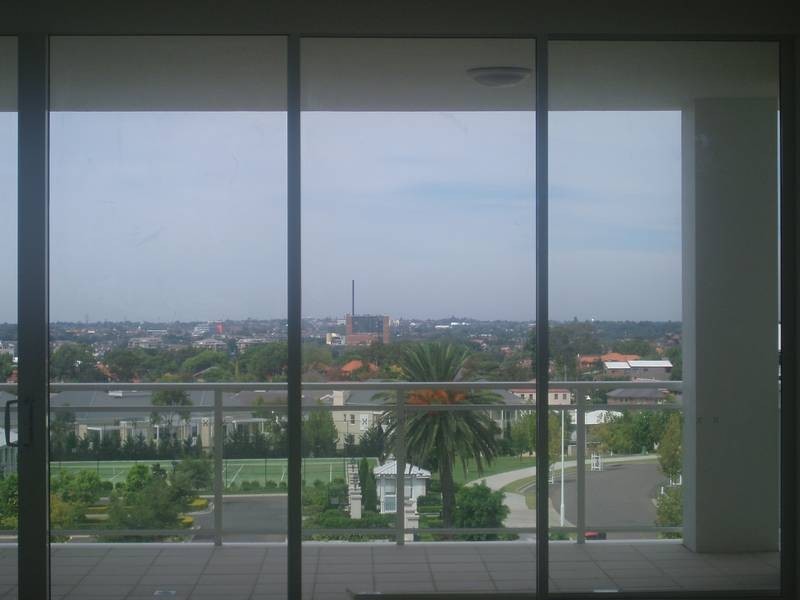 803/15-17 Peninsula Drive, Breakfast Point NSW 2137