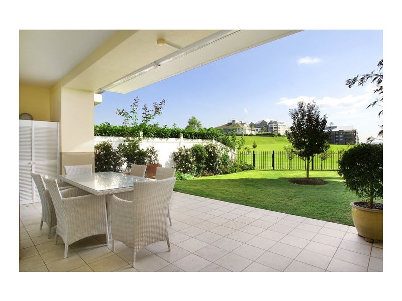 102/1 Admiralty Drive, Breakfast Point NSW 2137