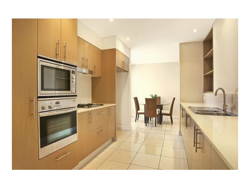 102/1 Admiralty Drive, Breakfast Point NSW 2137
