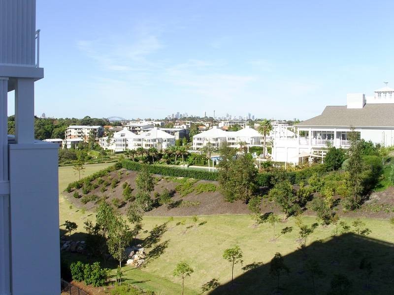 507/15-17 Peninsula Drive, Breakfast Point NSW 2137