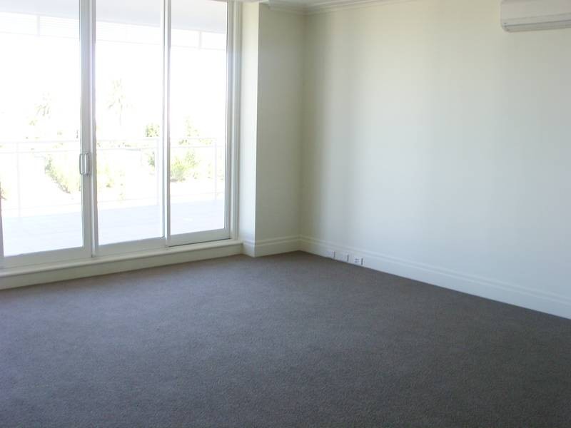 507/15-17 Peninsula Drive, Breakfast Point NSW 2137
