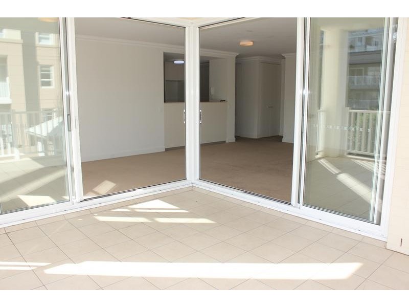 28/5 Juniper Drive, Breakfast Point NSW 2137