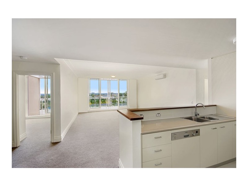 708/15-17 Peninsula Drive, Breakfast Point NSW 2137