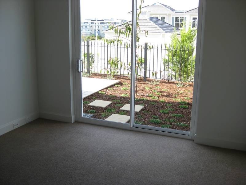 16/5 Juniper Drive, Breakfast Point NSW 2137