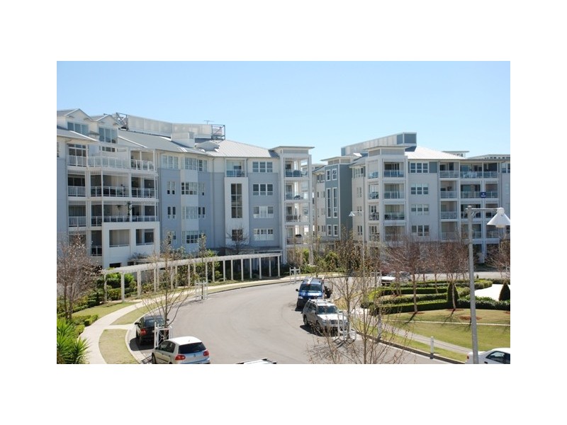 35/20-26 Village Dive, Breakfast Point NSW 2137