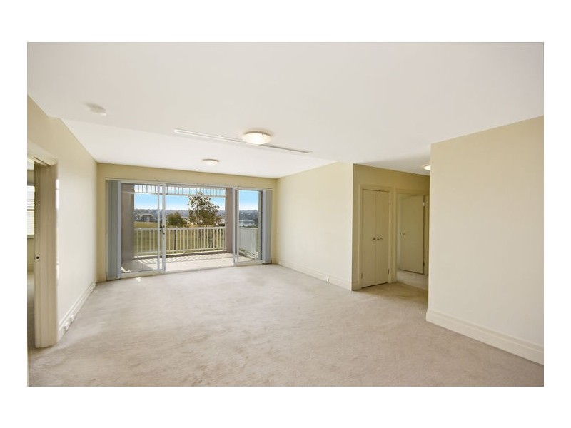 22/4 Admiralty Drive, Breakfast Point NSW 2137