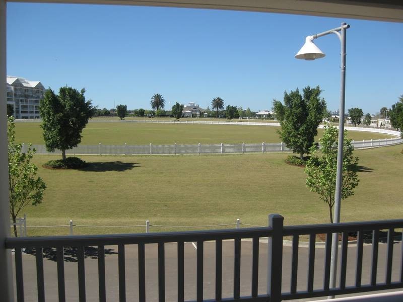 35/20-26 Village Drive, Breakfast Point NSW 2137