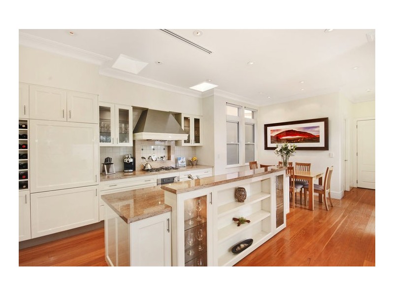 2 Admiralty Drive, Breakfast Point NSW 2137