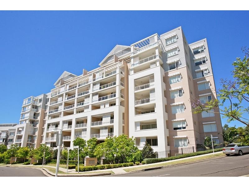 603/15-17 Peninsula Drive, Breakfast Point NSW 2137