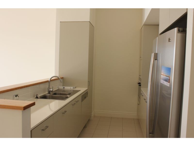 810/15-17 Peninsula Drive, Breakfast Point NSW 2137