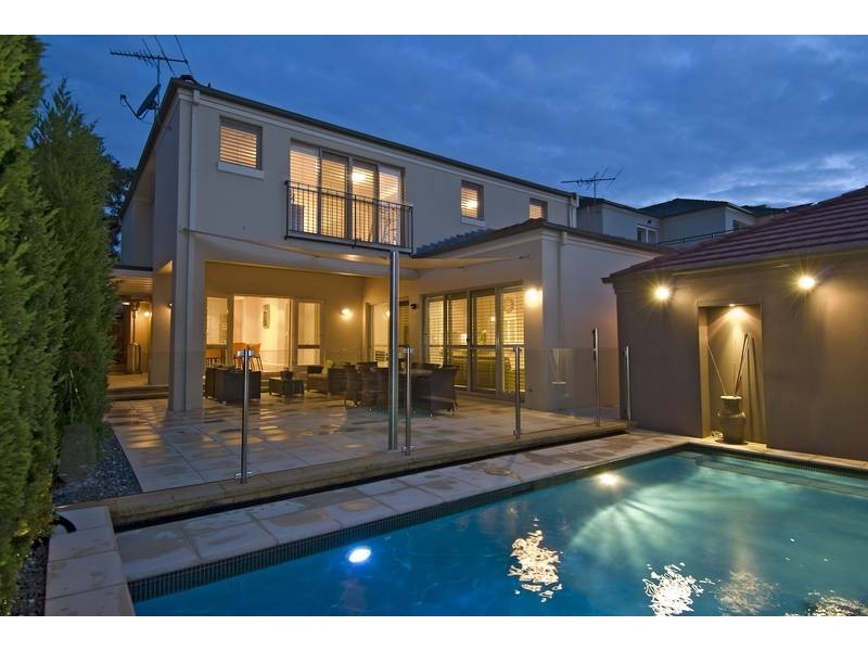 12 Medora Street, Breakfast Point NSW 2137