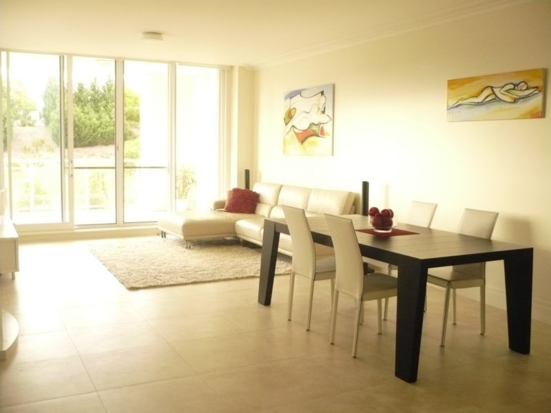 306/15-17 Peninsula Drive, Breakfast Point NSW 2137