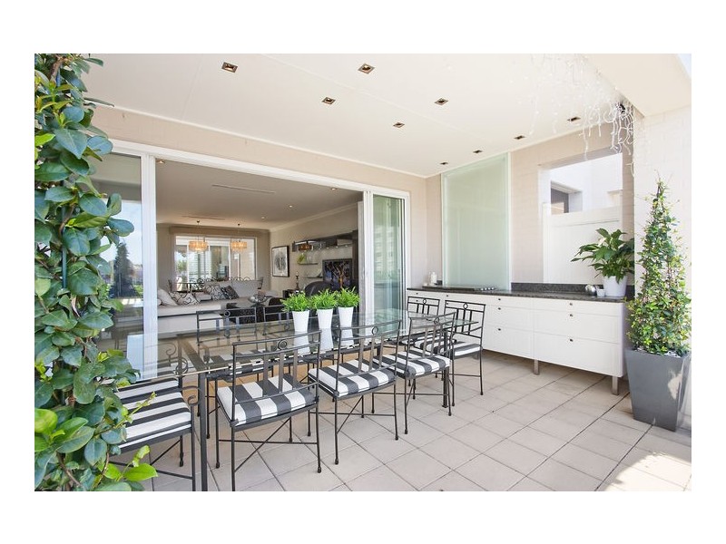 7 Vineyard Way, Breakfast Point NSW 2137