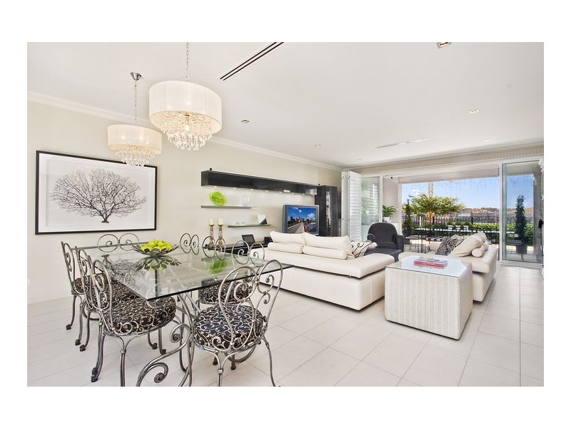 7 Vineyard Way, Breakfast Point NSW 2137