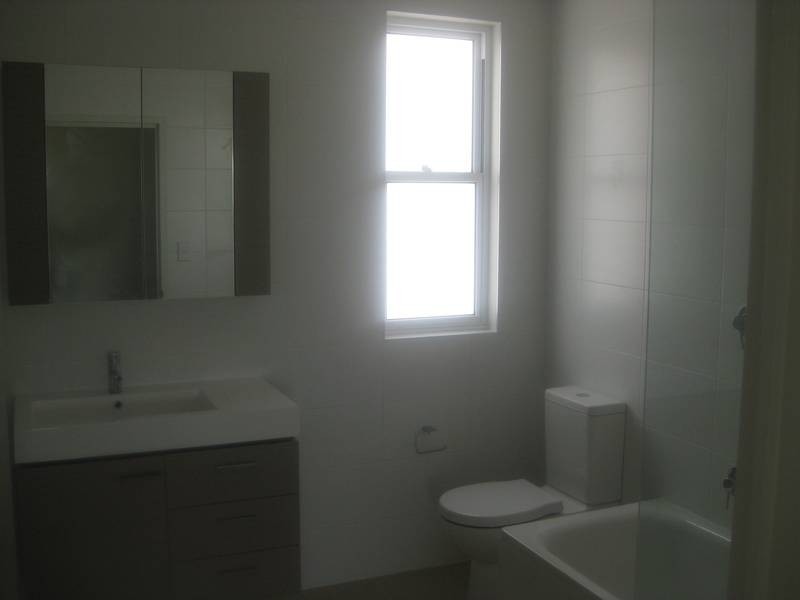 33/20-26 Village Drive, Breakfast Point NSW 2137