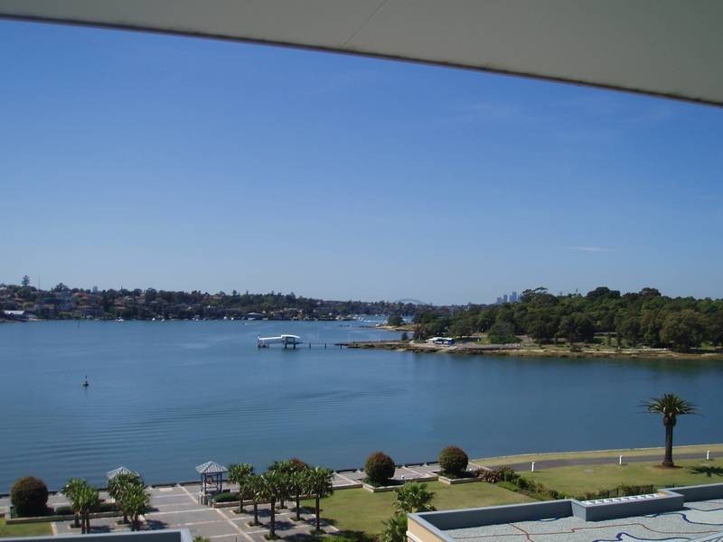 51/67 Peninsula Drive, Breakfast Point NSW 2137