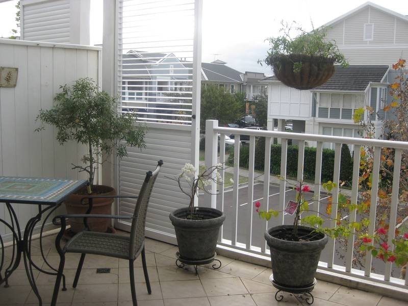 24/20 Orchards Ave, Breakfast Point NSW 2137