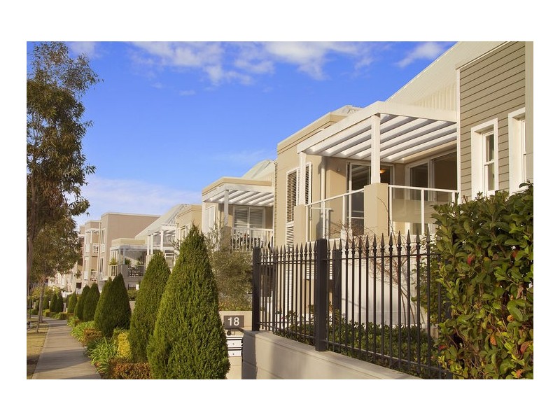 23/18 Admiralty Drive, Breakfast Point NSW 2137