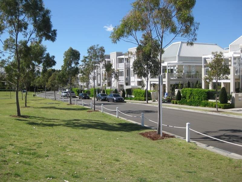 23/18 Admiralty Drive, Breakfast Point NSW 2137