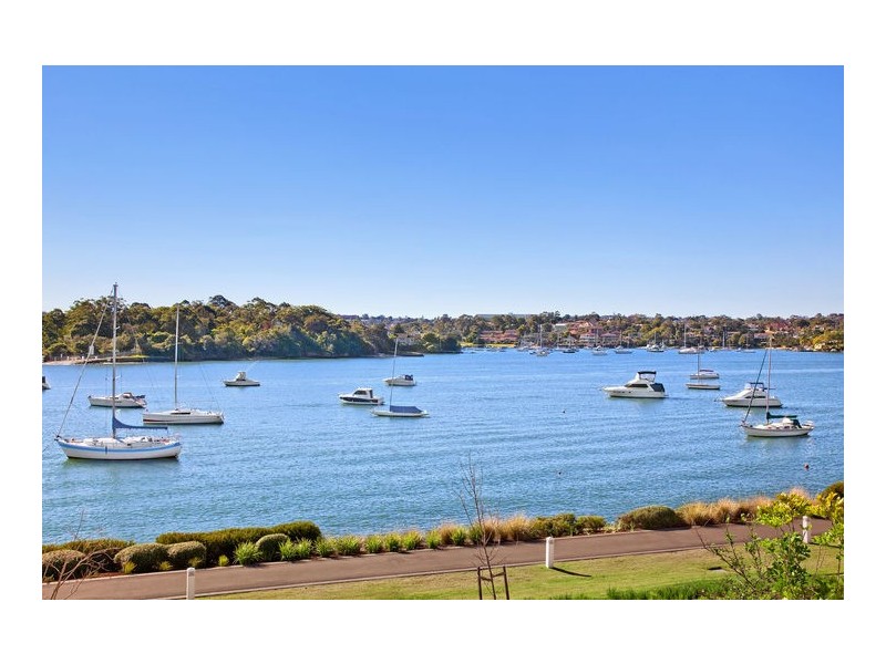153 Peninsula Drive, Breakfast Point NSW 2137