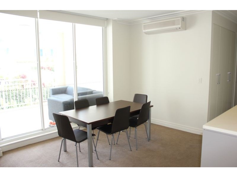 205/6 Peninsula Drive, Breakfast Point NSW 2137
