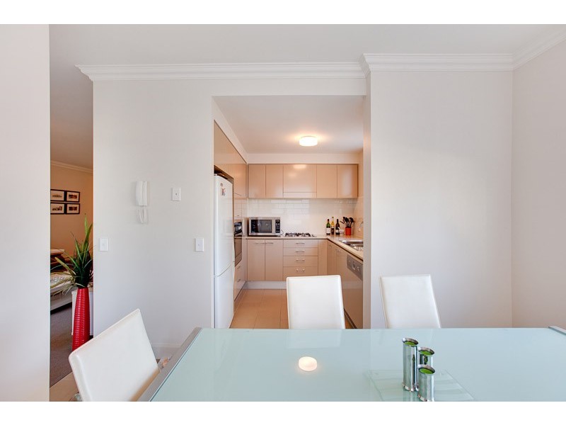 11/1 Juniper Drive, Breakfast Point NSW 2137