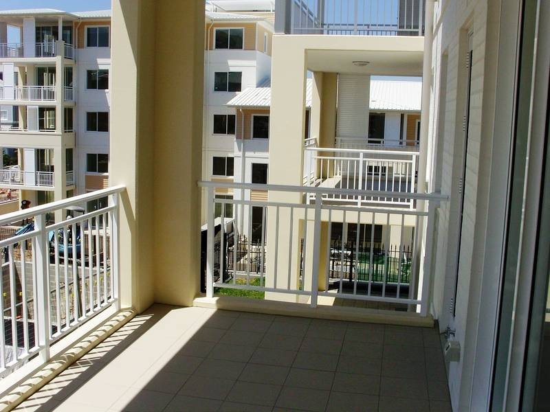 202/8 Peninsula Drive, Breakfast Point NSW 2137