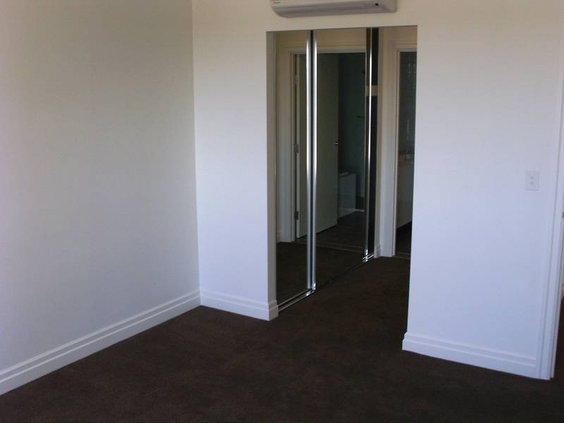 202/8 Peninsula Drive, Breakfast Point NSW 2137