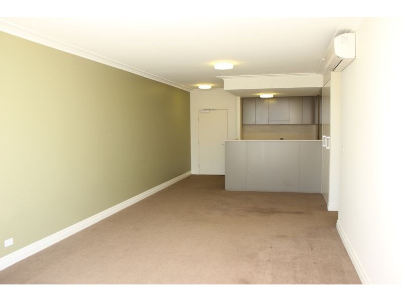 210/6 Peninsula Drive, Breakfast Point NSW 2137