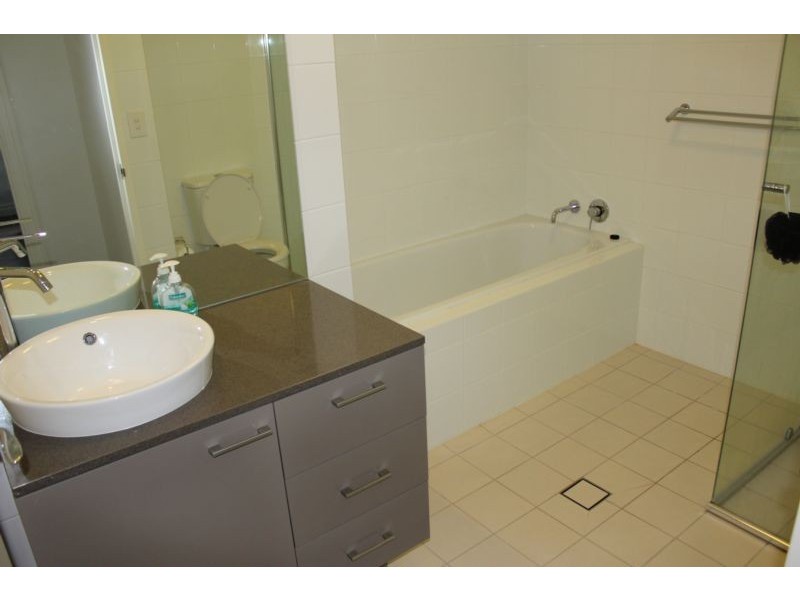 210/6 Peninsula Drive, Breakfast Point NSW 2137