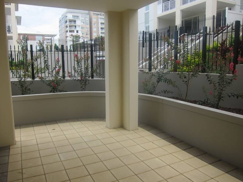 103/10 Peninsula Drive, Breakfast Point NSW 2137